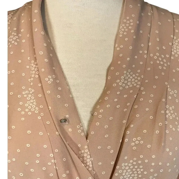 Ann Taylor Draped Blouse With Twisted V Neck Elegant Size Small Petite Blush - Picture 3 of 12